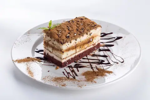 Dior’s bakery and coffee photo 3